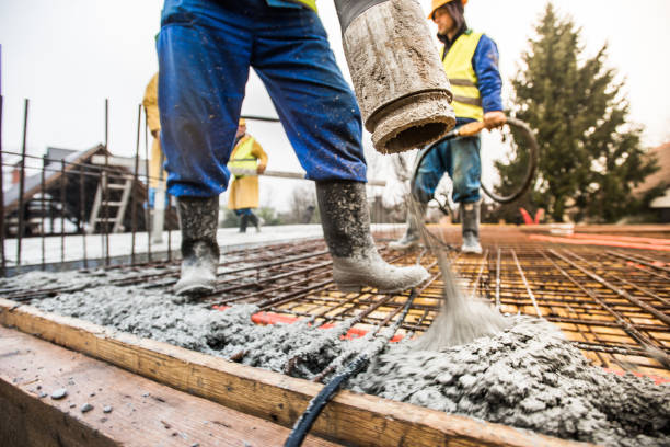 Best Concrete Pool Decks in Cambridge, IL